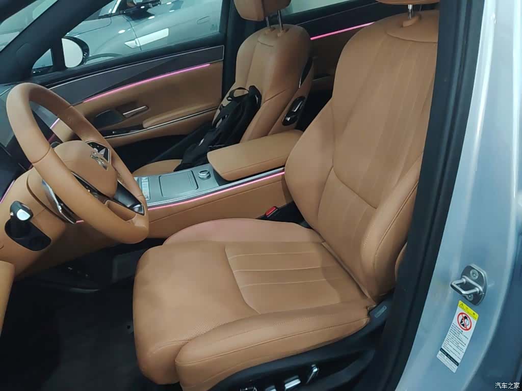BYD Han, 2025 15