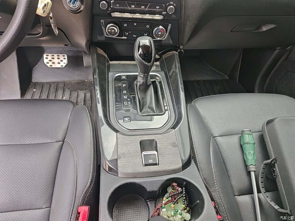 DongFeng S560, 2018 14