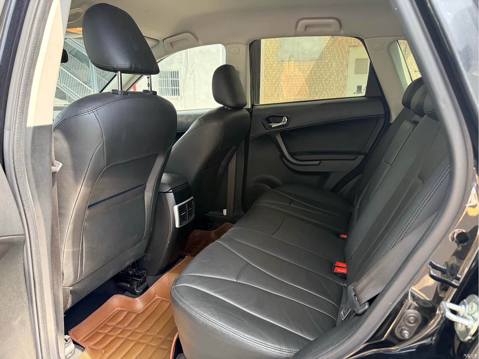 GAC GS5, 2014 6