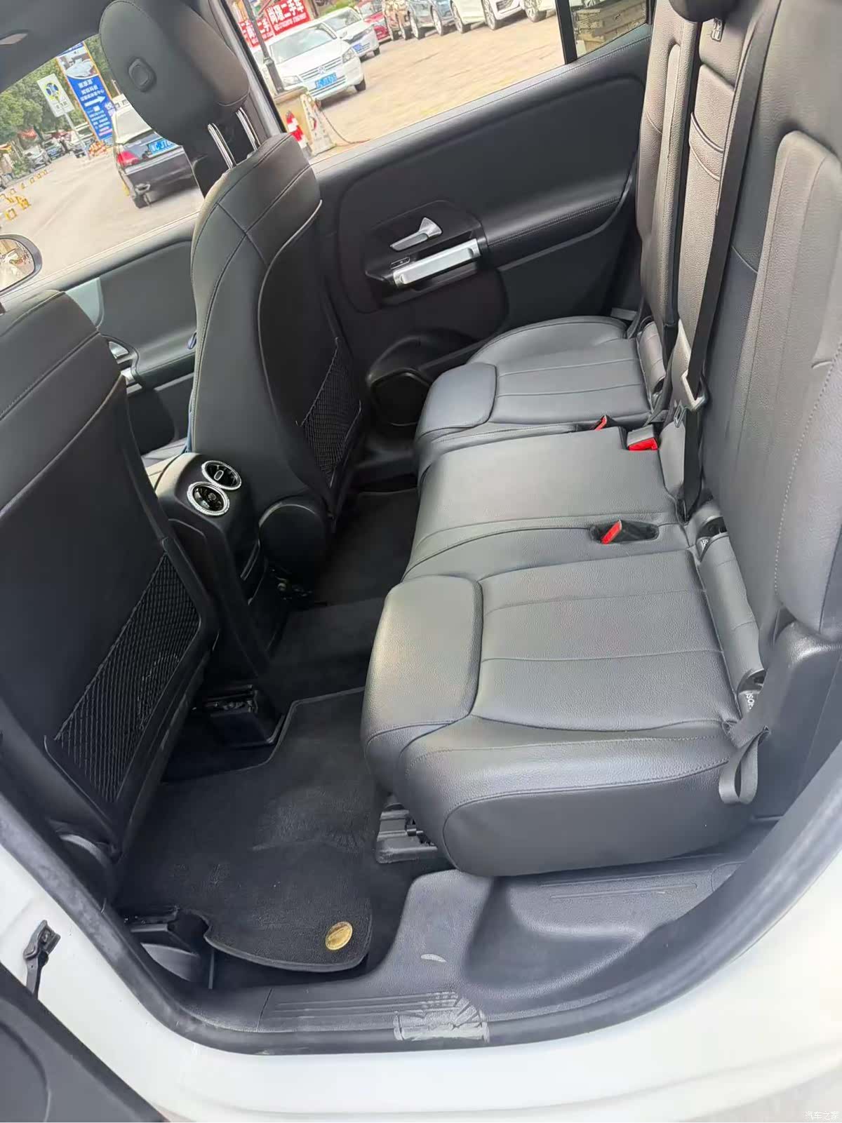 Mercedes-Benz GLB, 2020 все фото