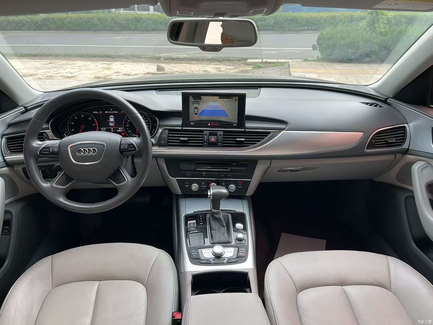 Audi A6L, 2014 4