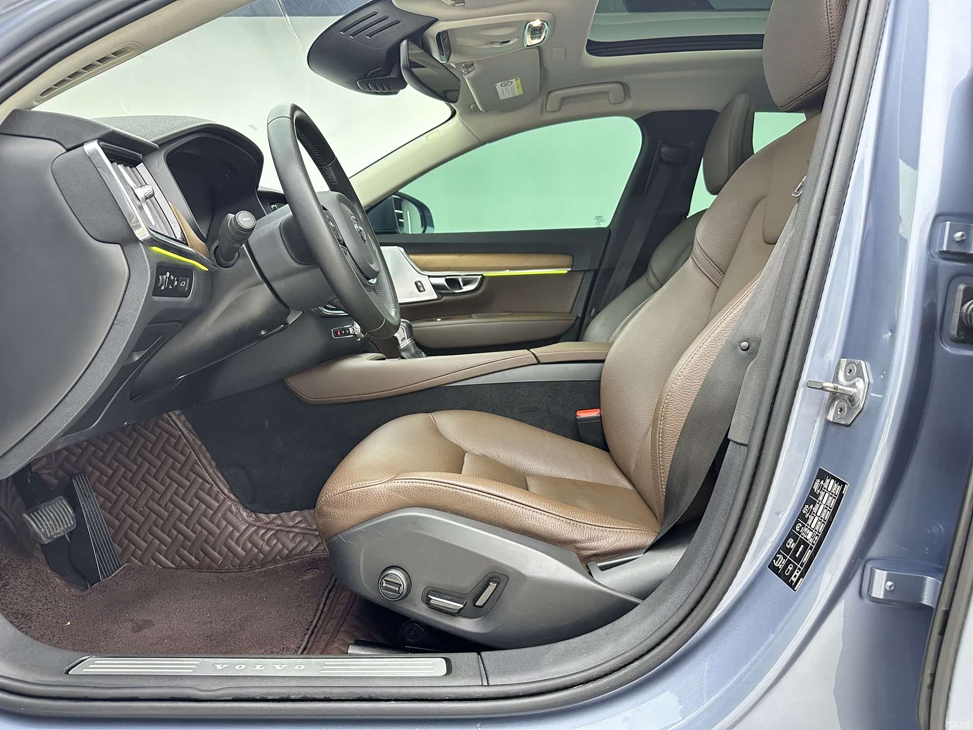 Volvo S90, 2019 3
