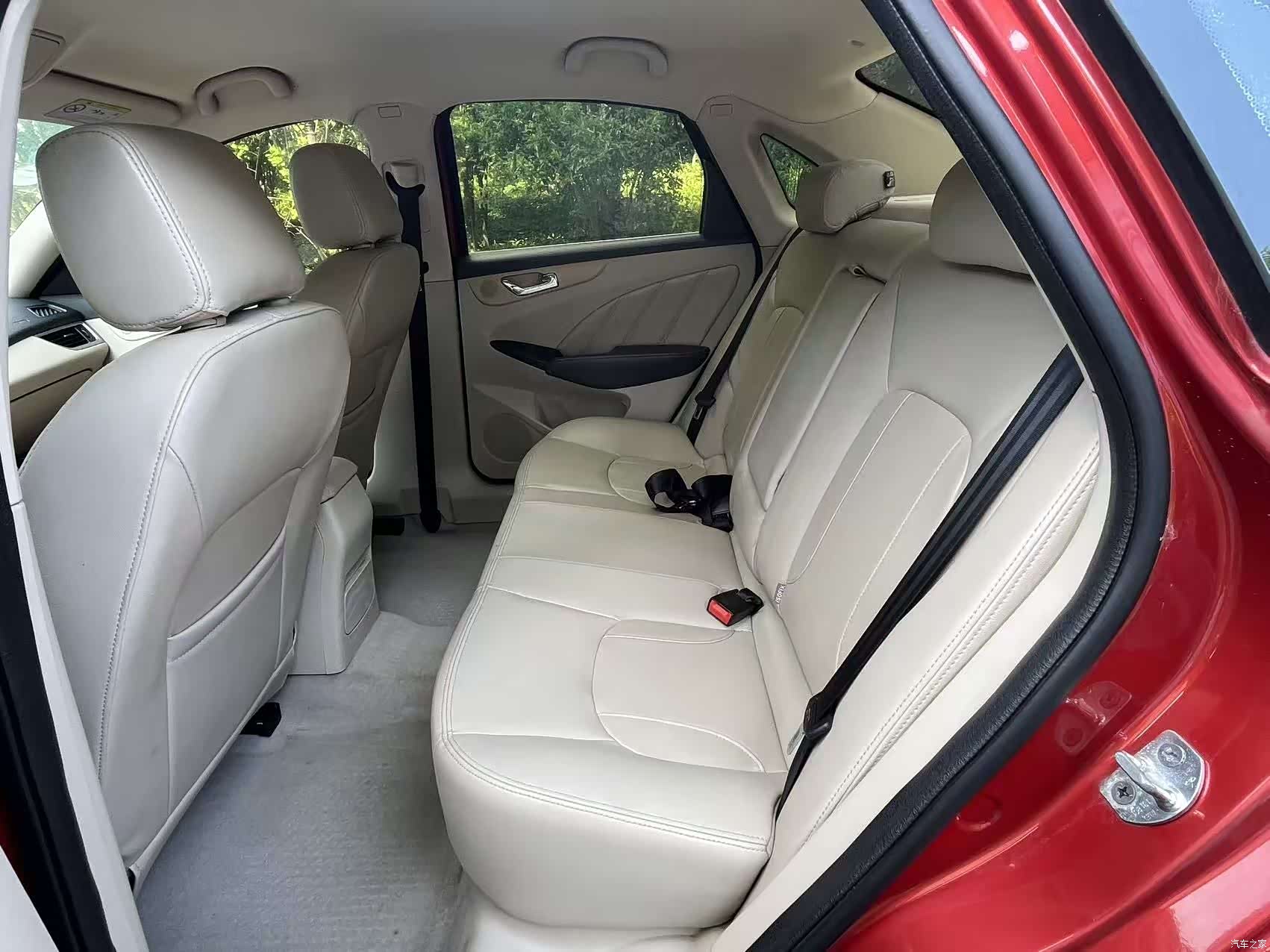 Chery 7, 2014 8