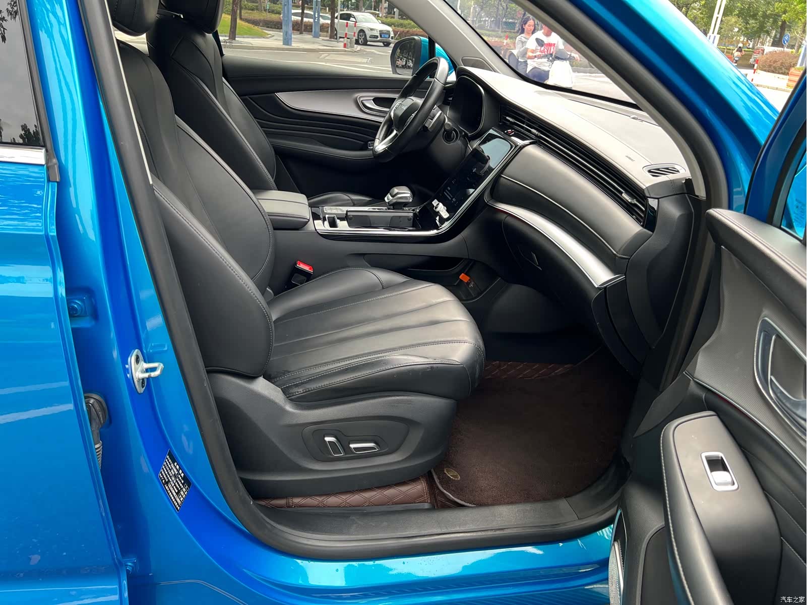Roewe RX5, 2022 18