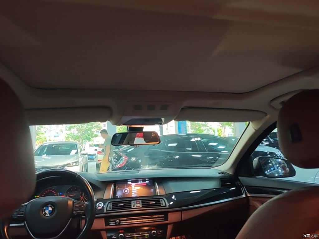 BMW 5 Series, 2016 18