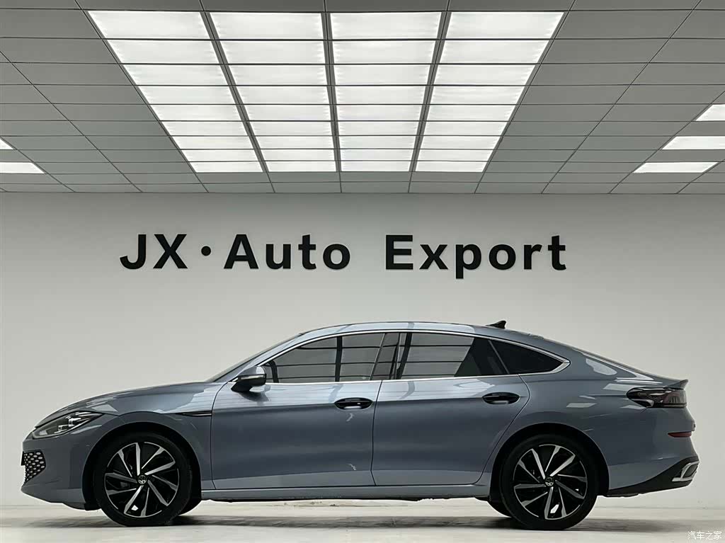 Volkswagen Lamando, 2022 4
