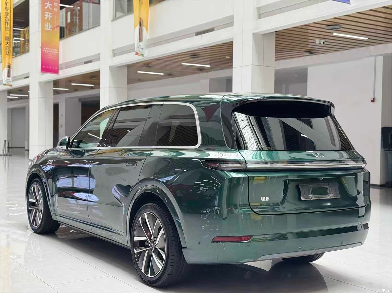 Li Auto L9, 2023 7