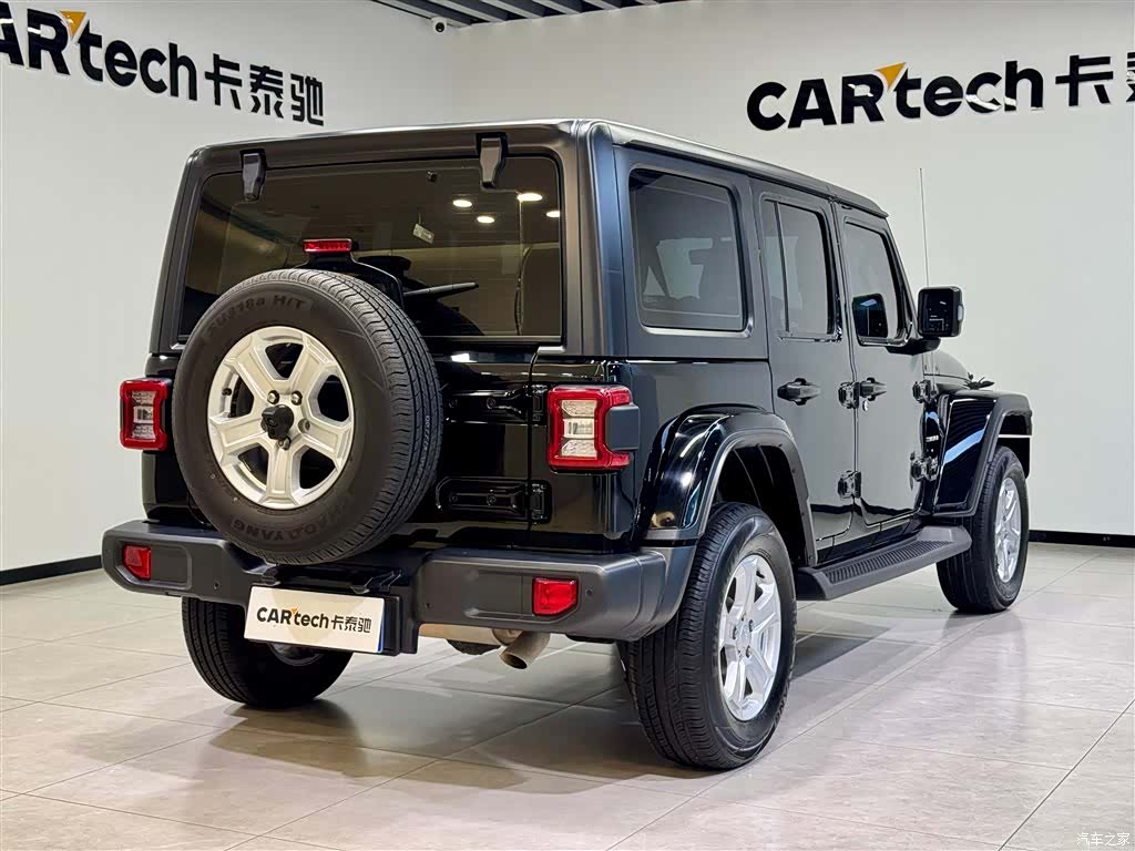 Jeep Wrangler, 2021 3