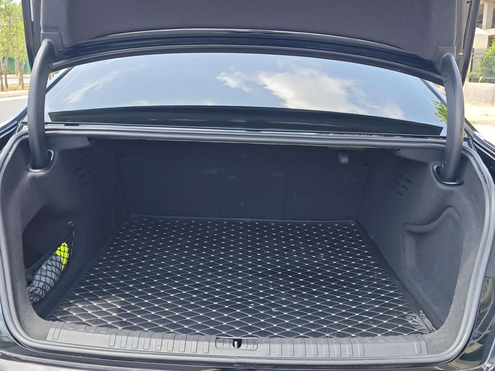 Audi A6L, 2019 15