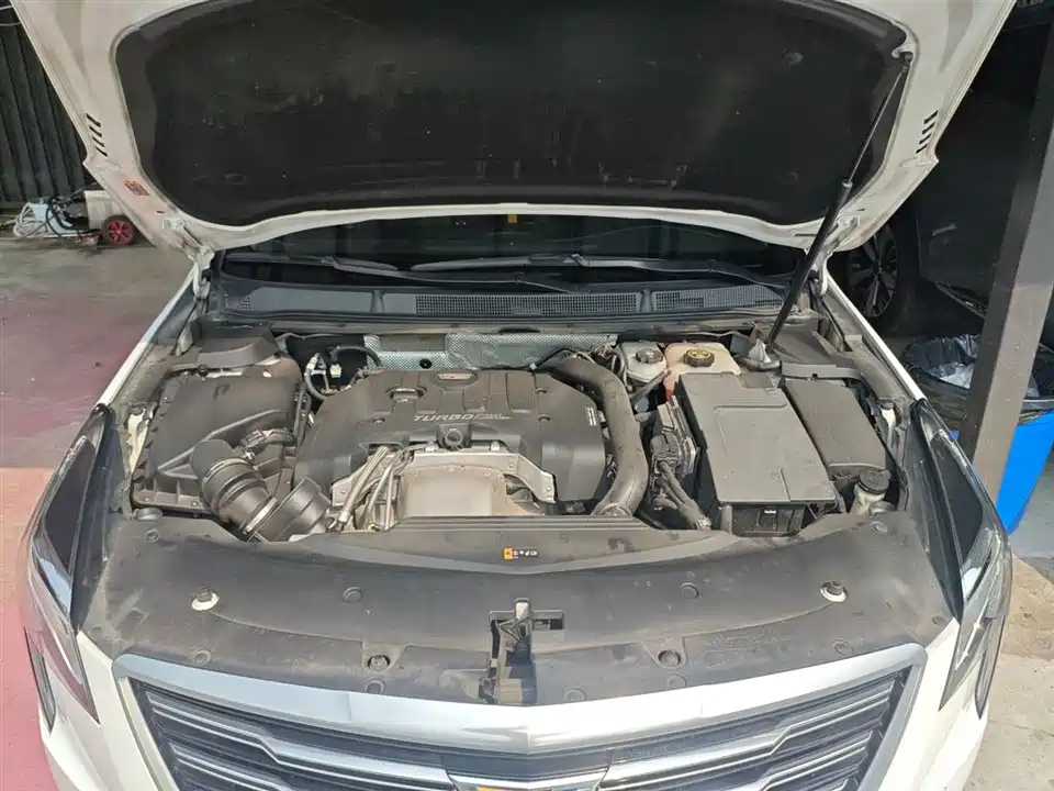 Cadillac XTS