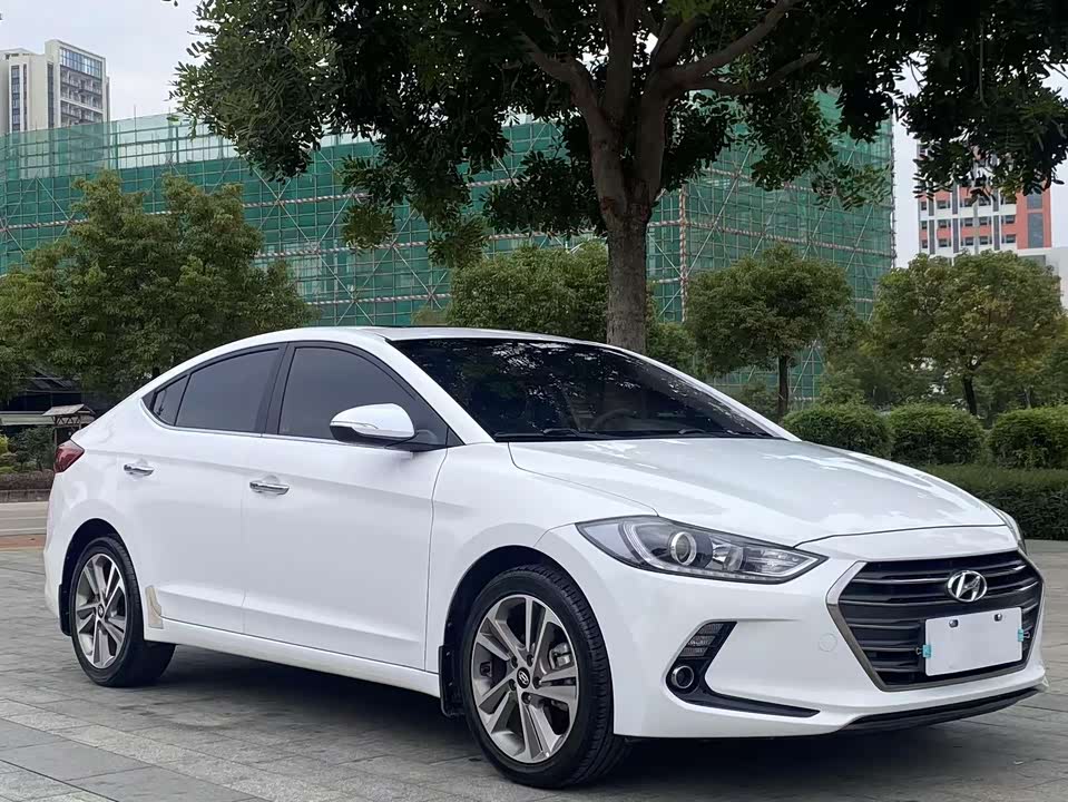 Hyundai Lead