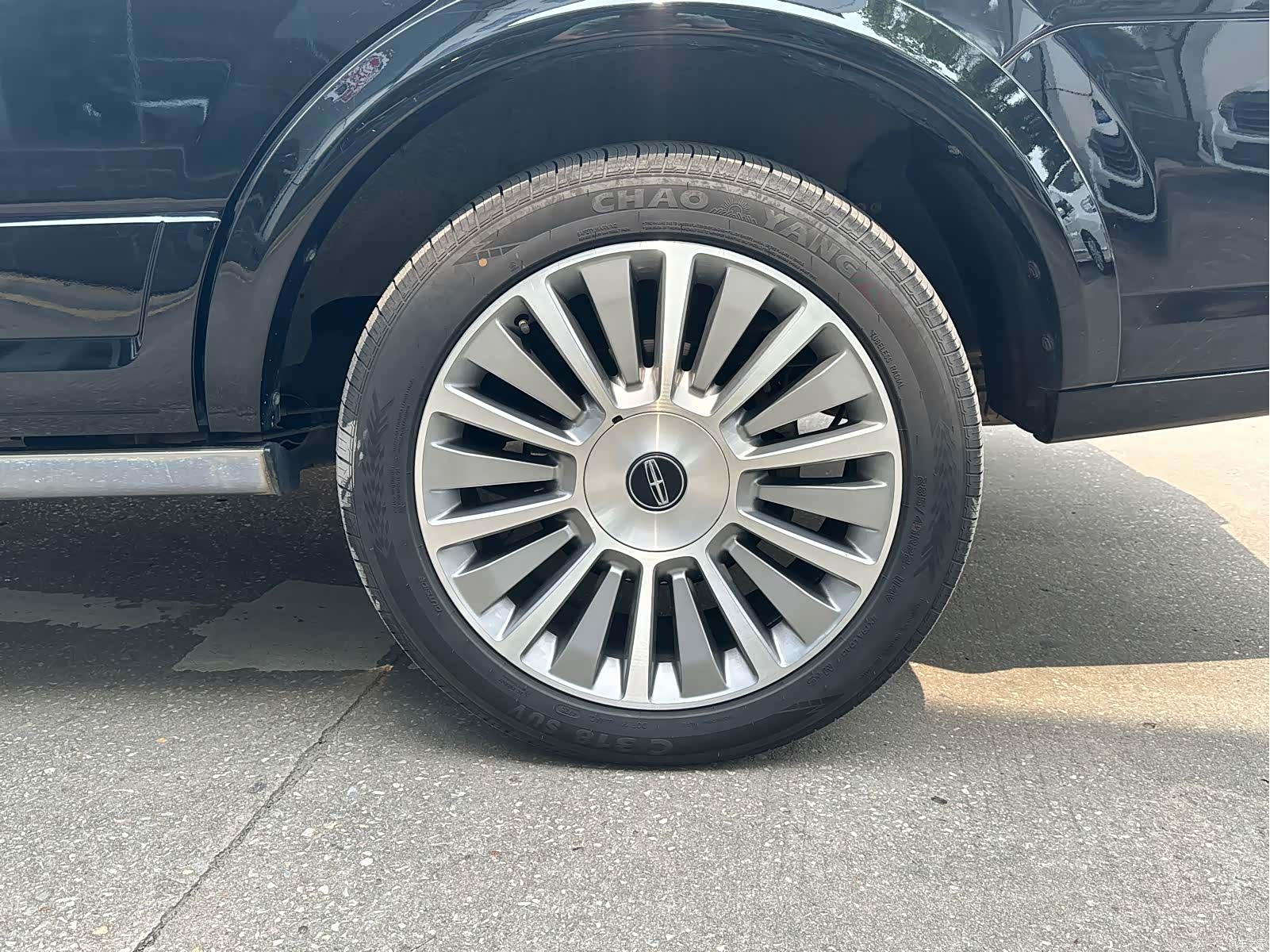 Lincoln Navigator, 2017 16