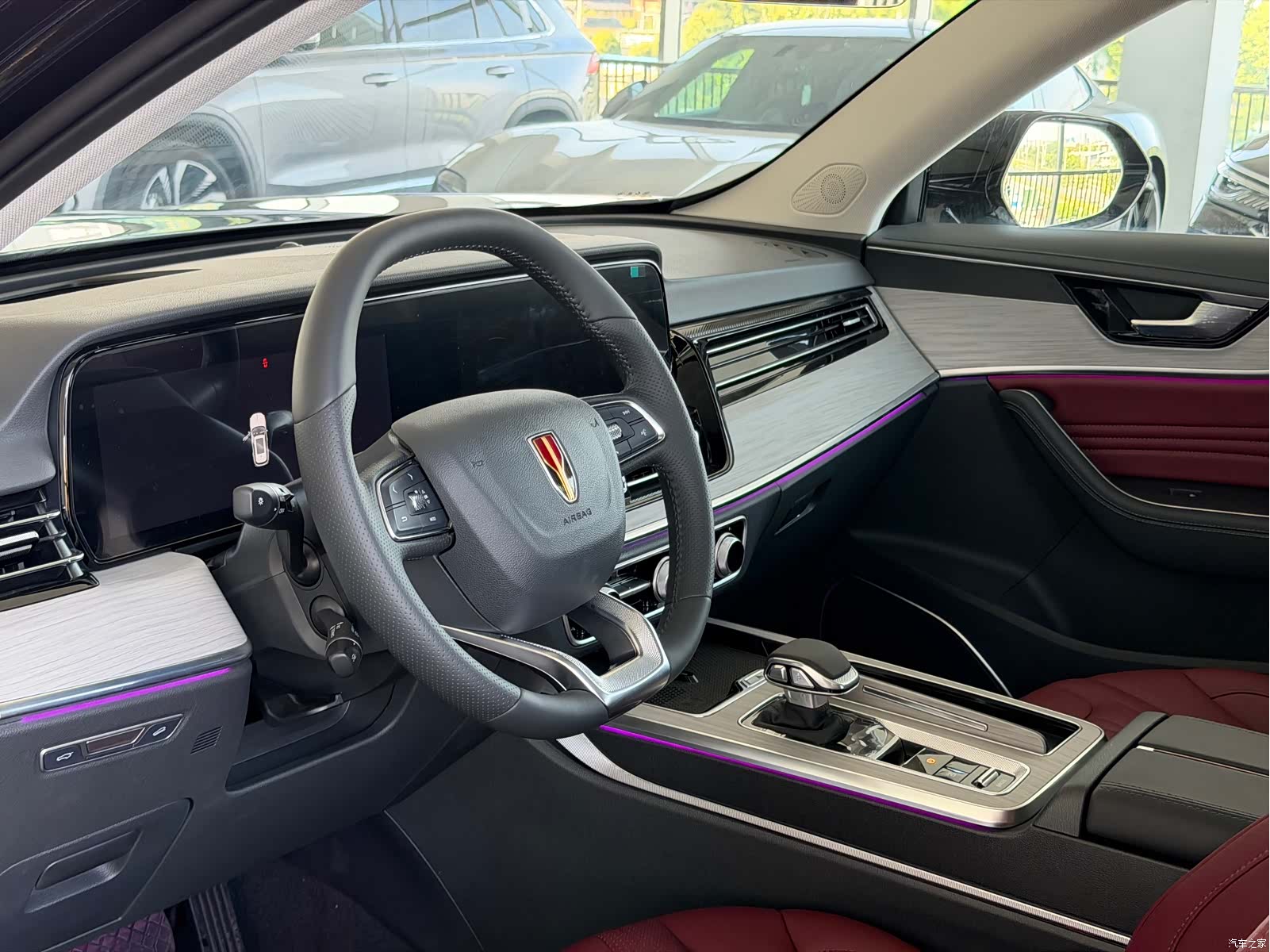 Hongqi HS5, 2026 6
