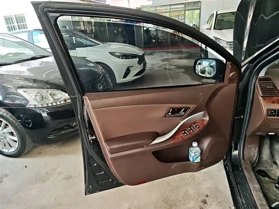Zotye Z300 Zotye Z300