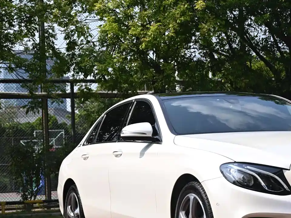Mercedes-Benz E-class Mercedes-Benz E-class
