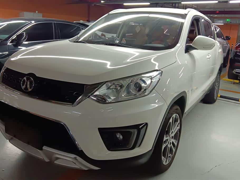 BAIC Shenbao X35 BAIC Shenbao X35