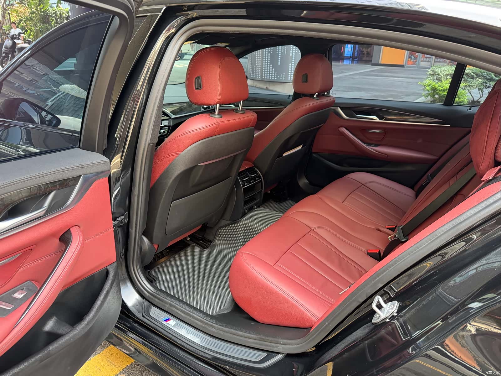 BMW 5 Series, 2019 15