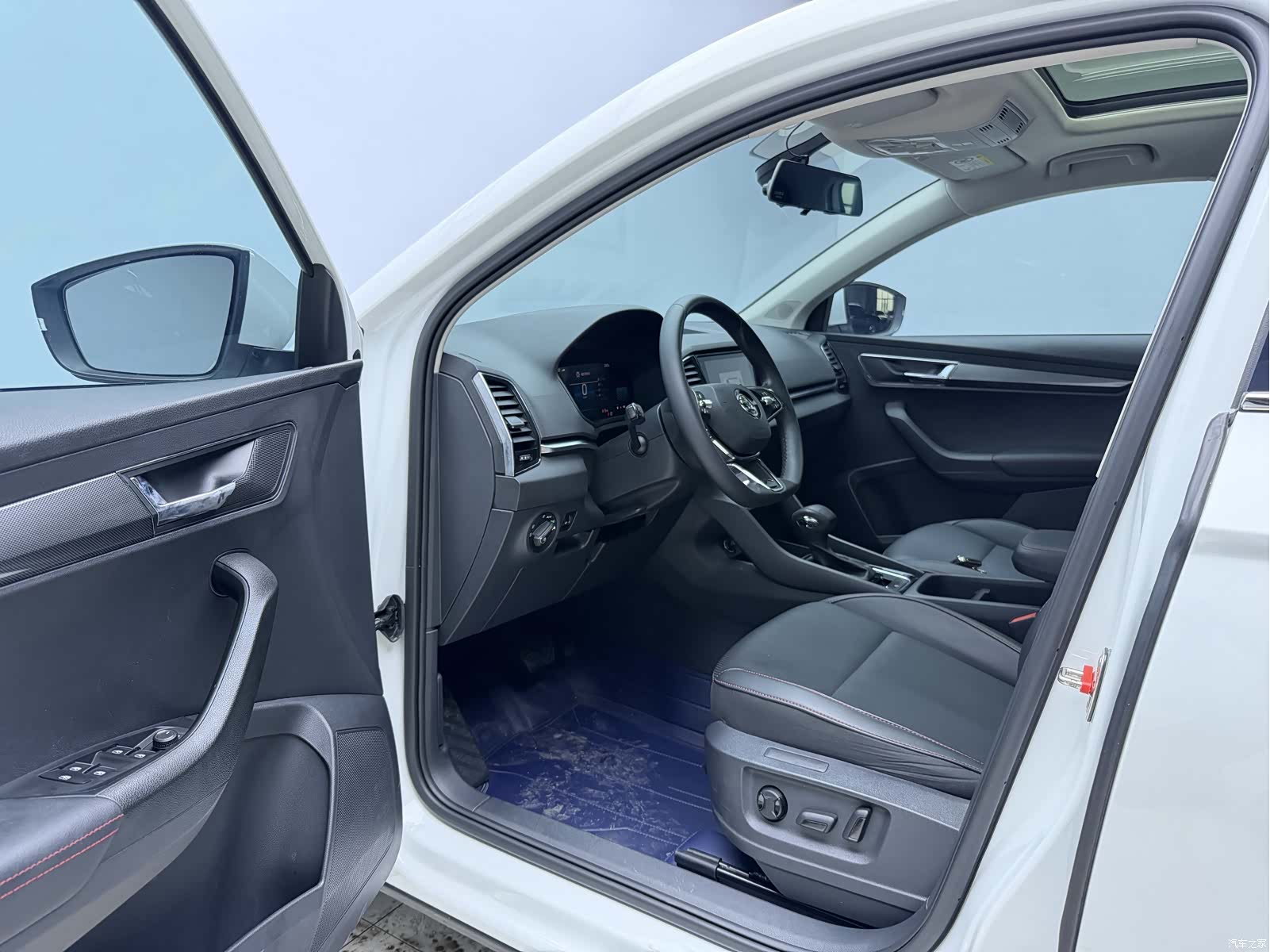 Skoda Karoq, 2023 23