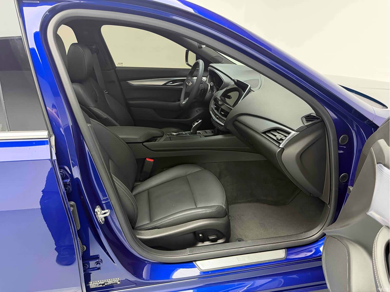 Cadillac CT5, 2023 22