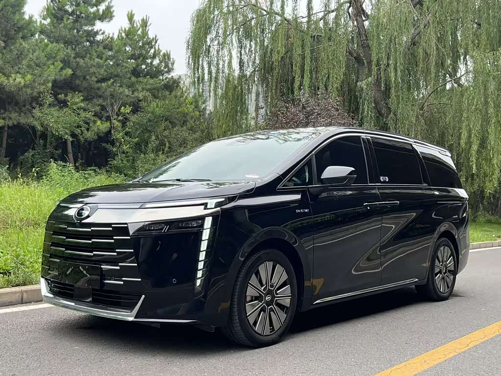 GAC E8 PHEV