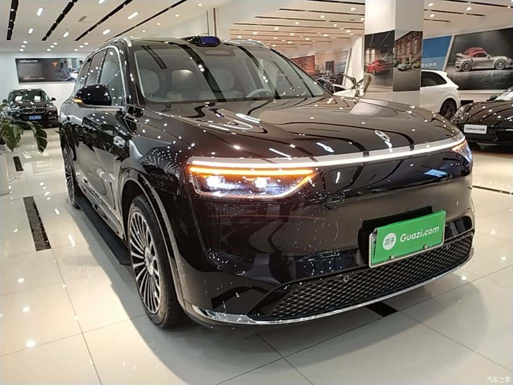 AITO M8, 2025 4