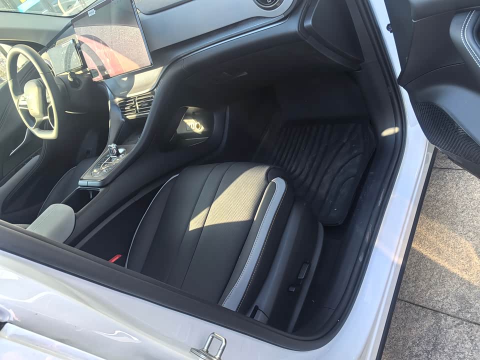 BYD Sea Lion 05 DM-i