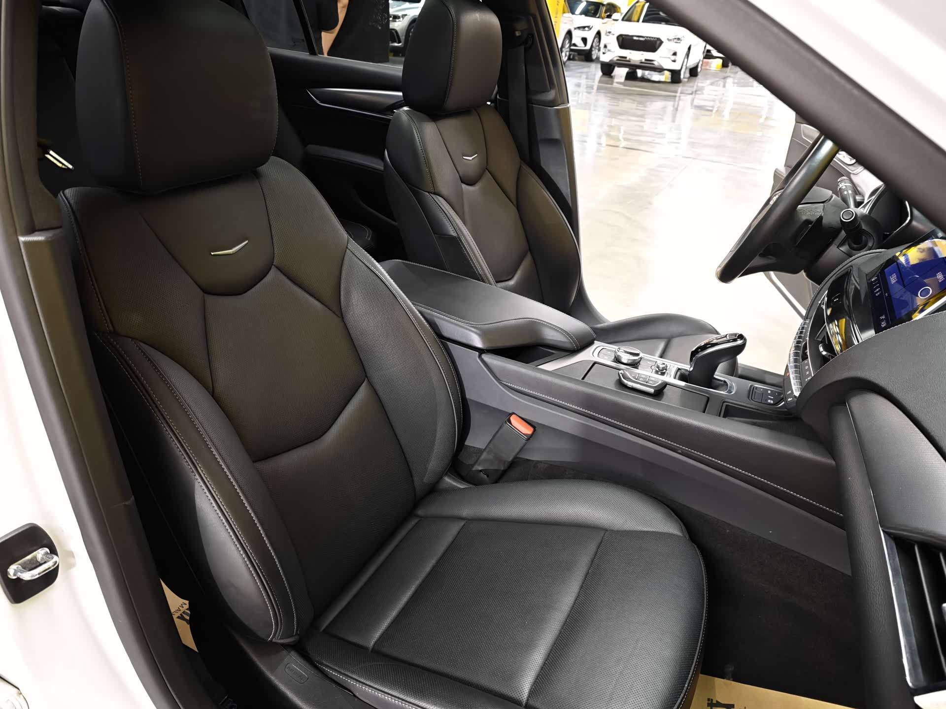 Cadillac CT5, 2022 13
