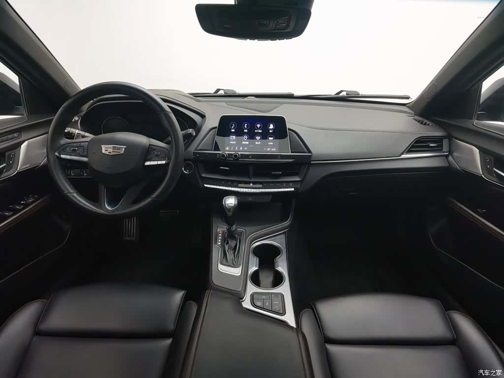 Cadillac CT4, 2020 все фото