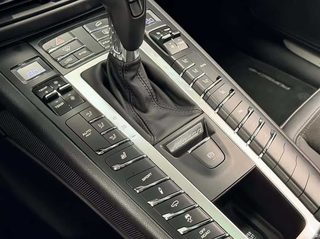 Porsche Macan, 2021 14