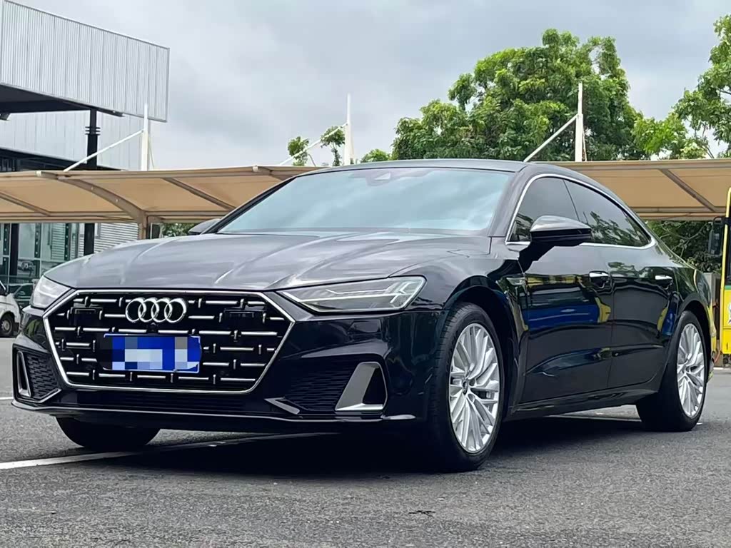 Audi A7L