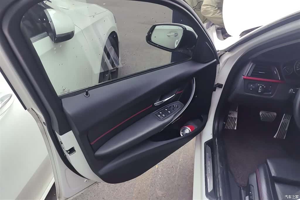 BMW 3 Series, 2014 7
