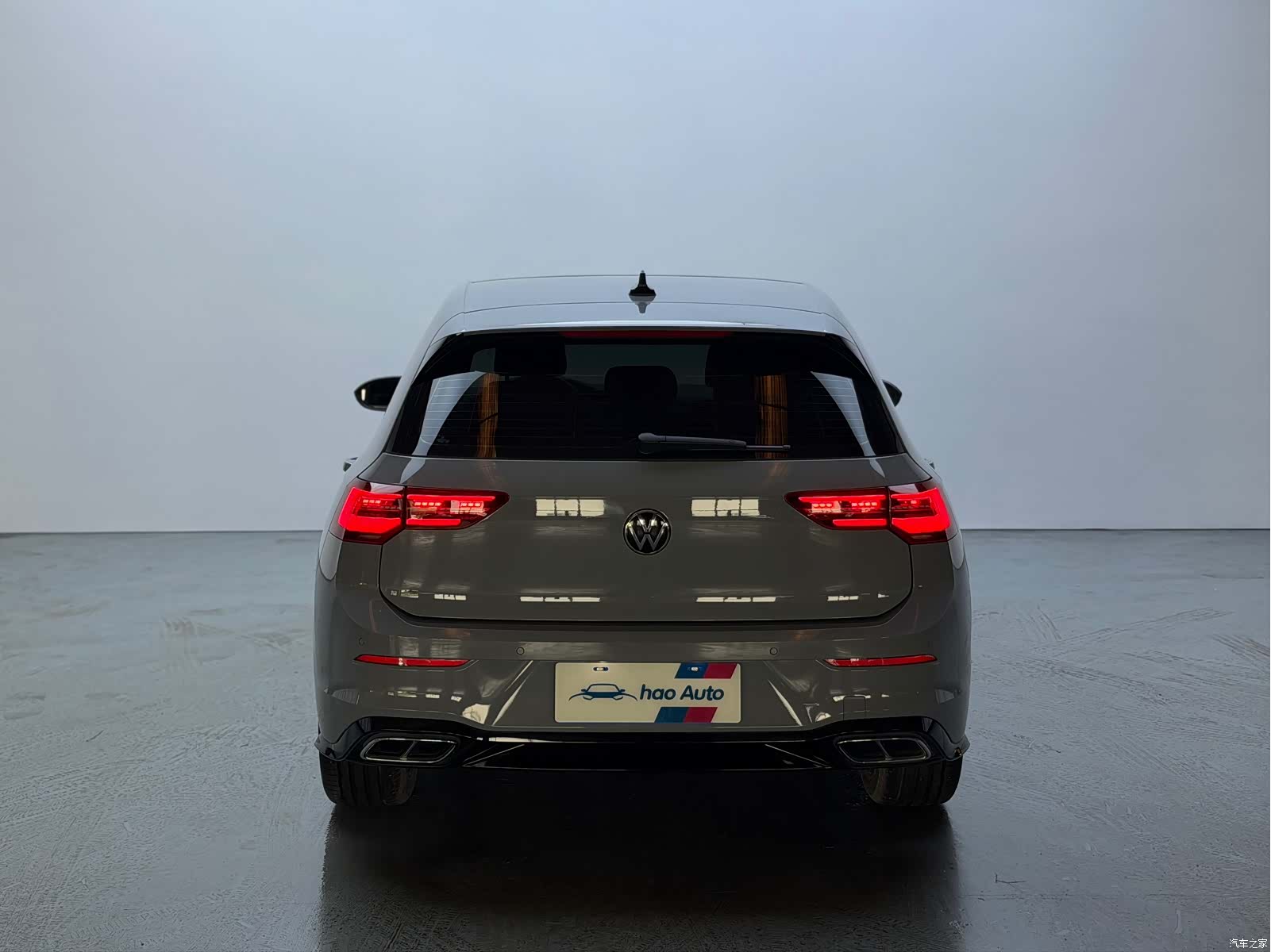 Volkswagen Golf, 2022 все фото