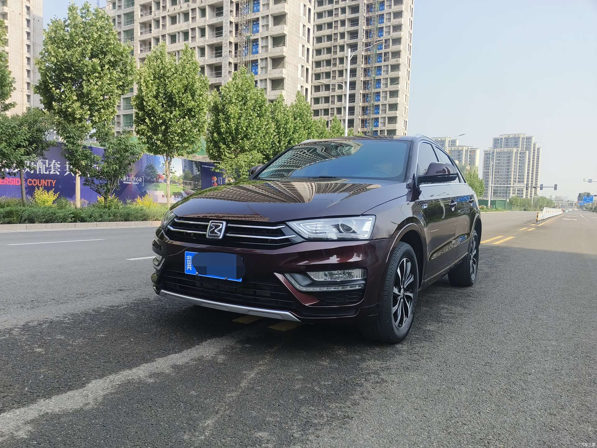 Zotye SR7, 2017 1