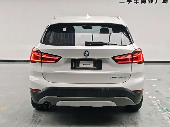 BMW X1 xin neng yuan 2019 xDrive25Le Люкс