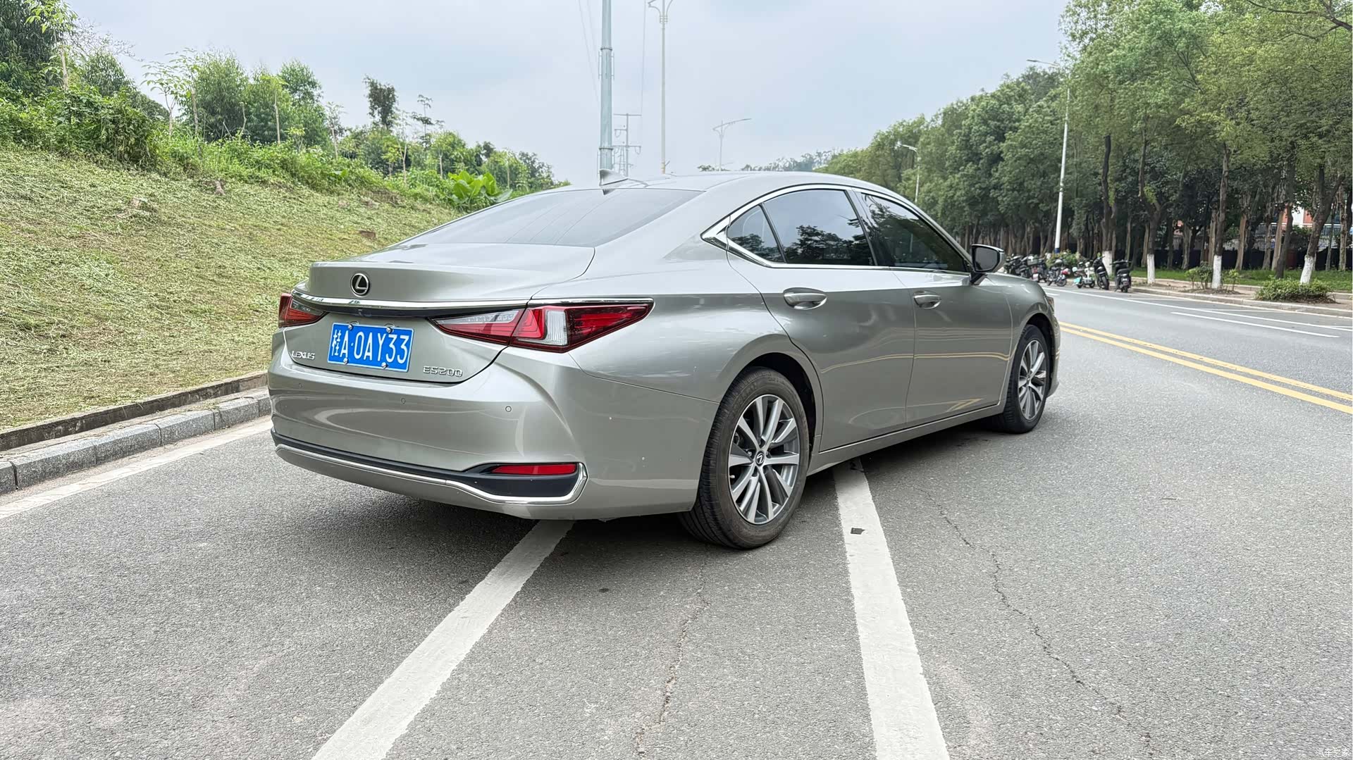 Lexus ES, 2020 6