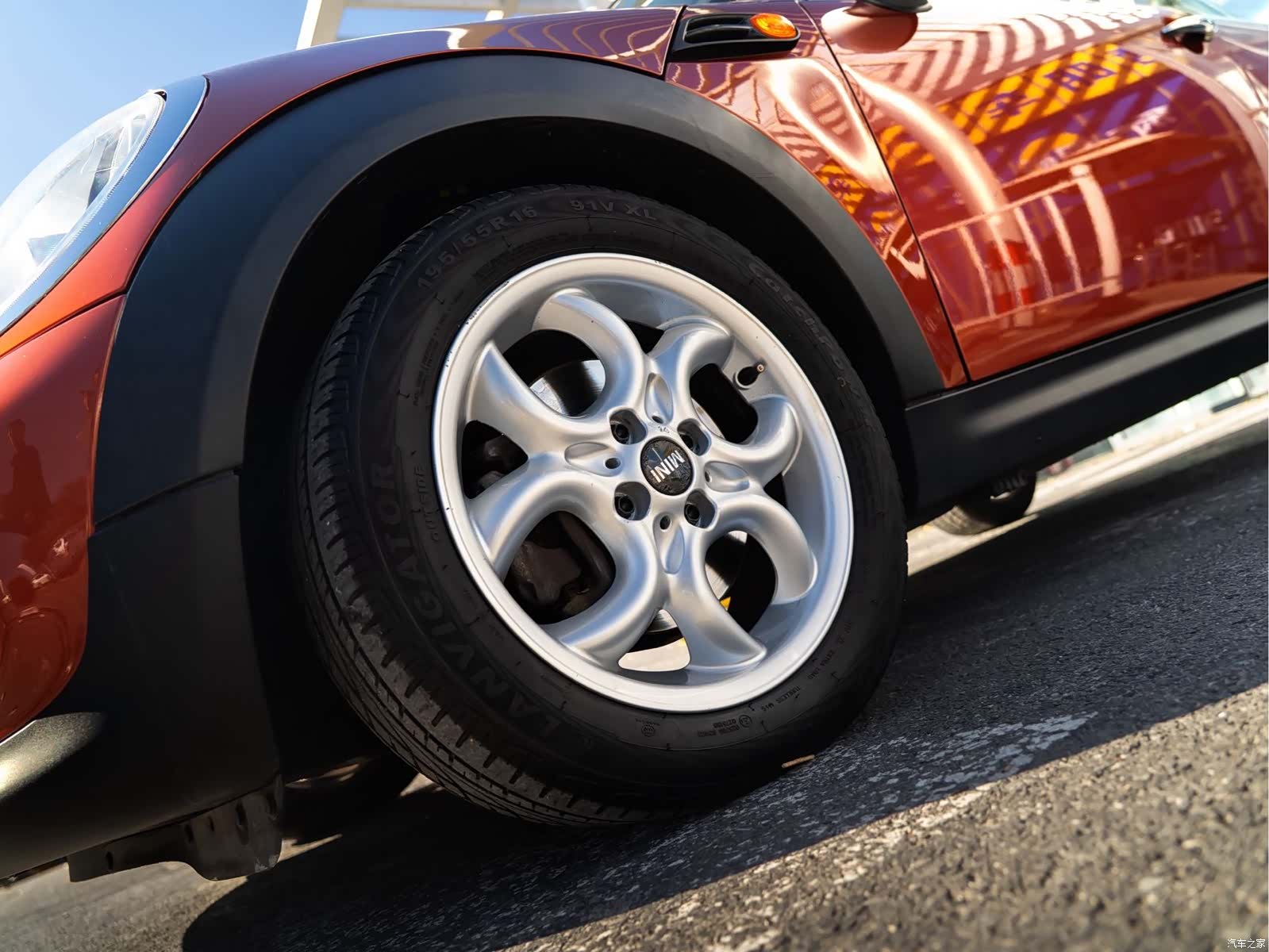 Mini Cooper, 2012 16