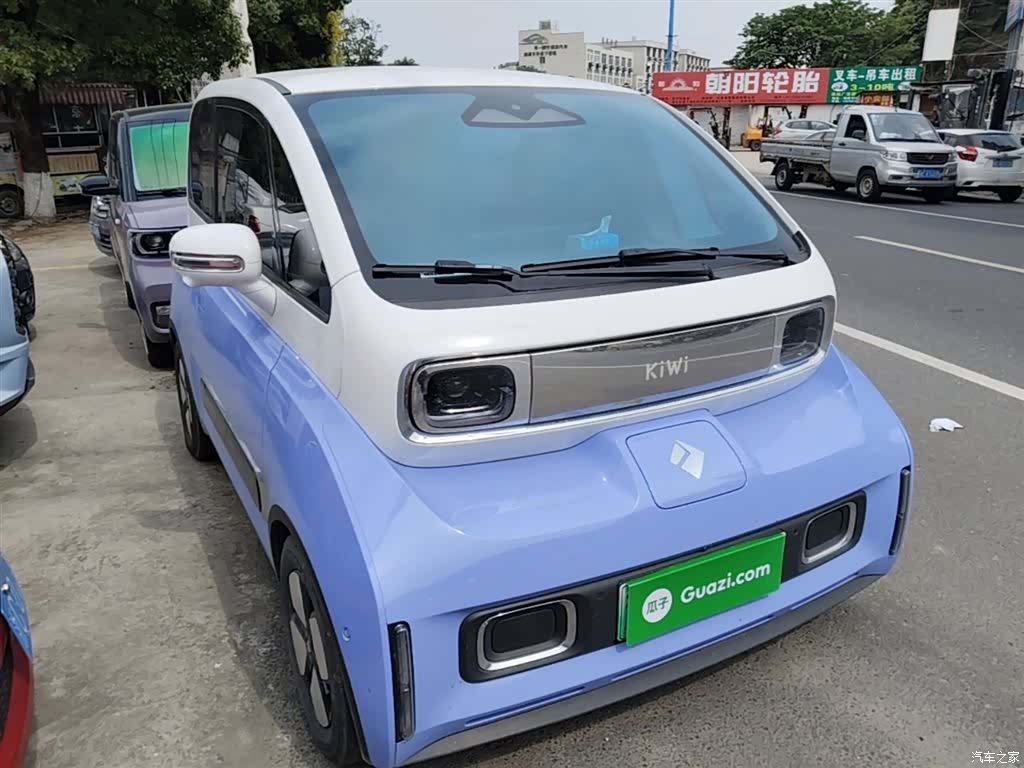 Wuling KiWi, 2024 4