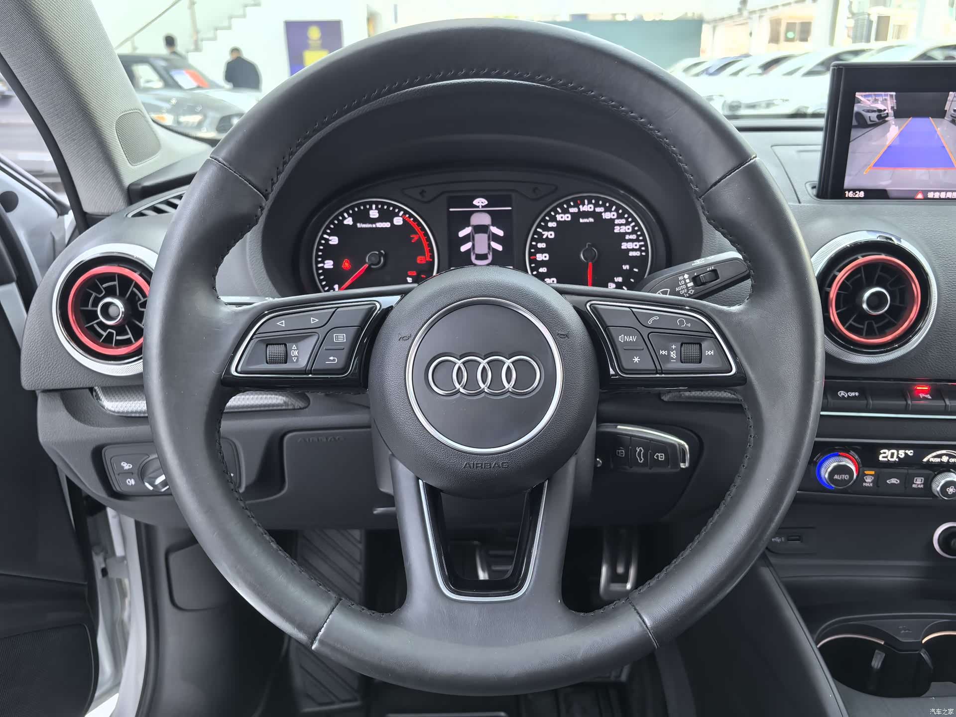 Audi A3, 2018 9