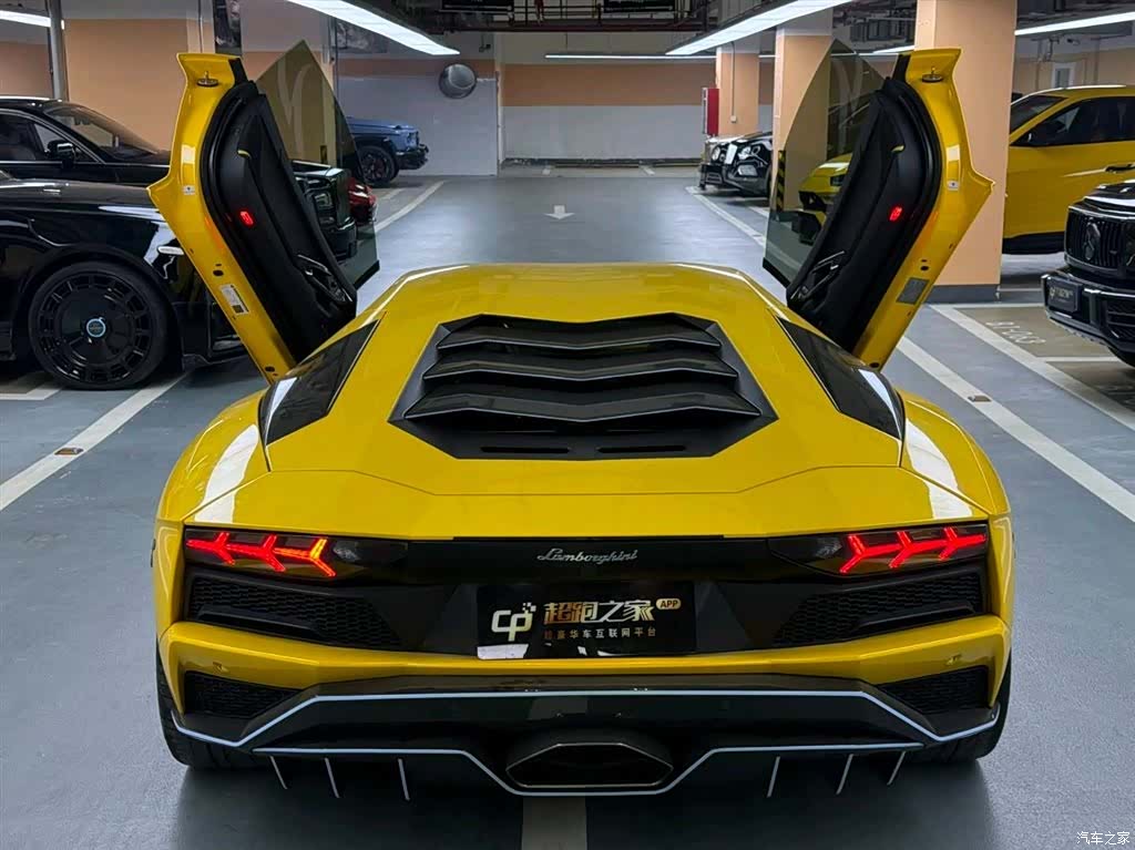 Lamborghini Aventador, 2017 6