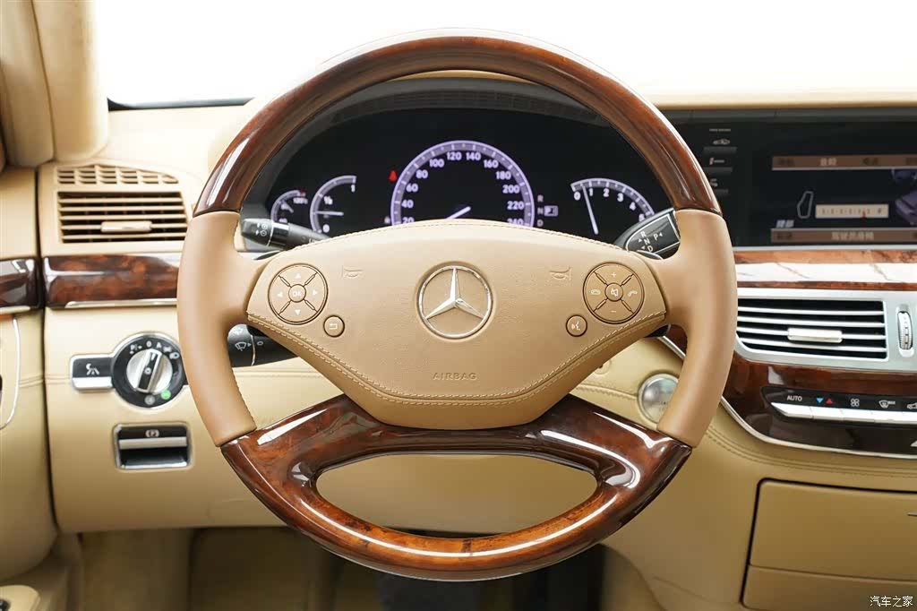 Mercedes-Benz S-Class, 2011 17