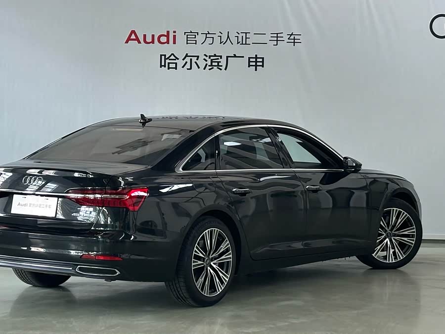 Audi A6L 2020, фото 2