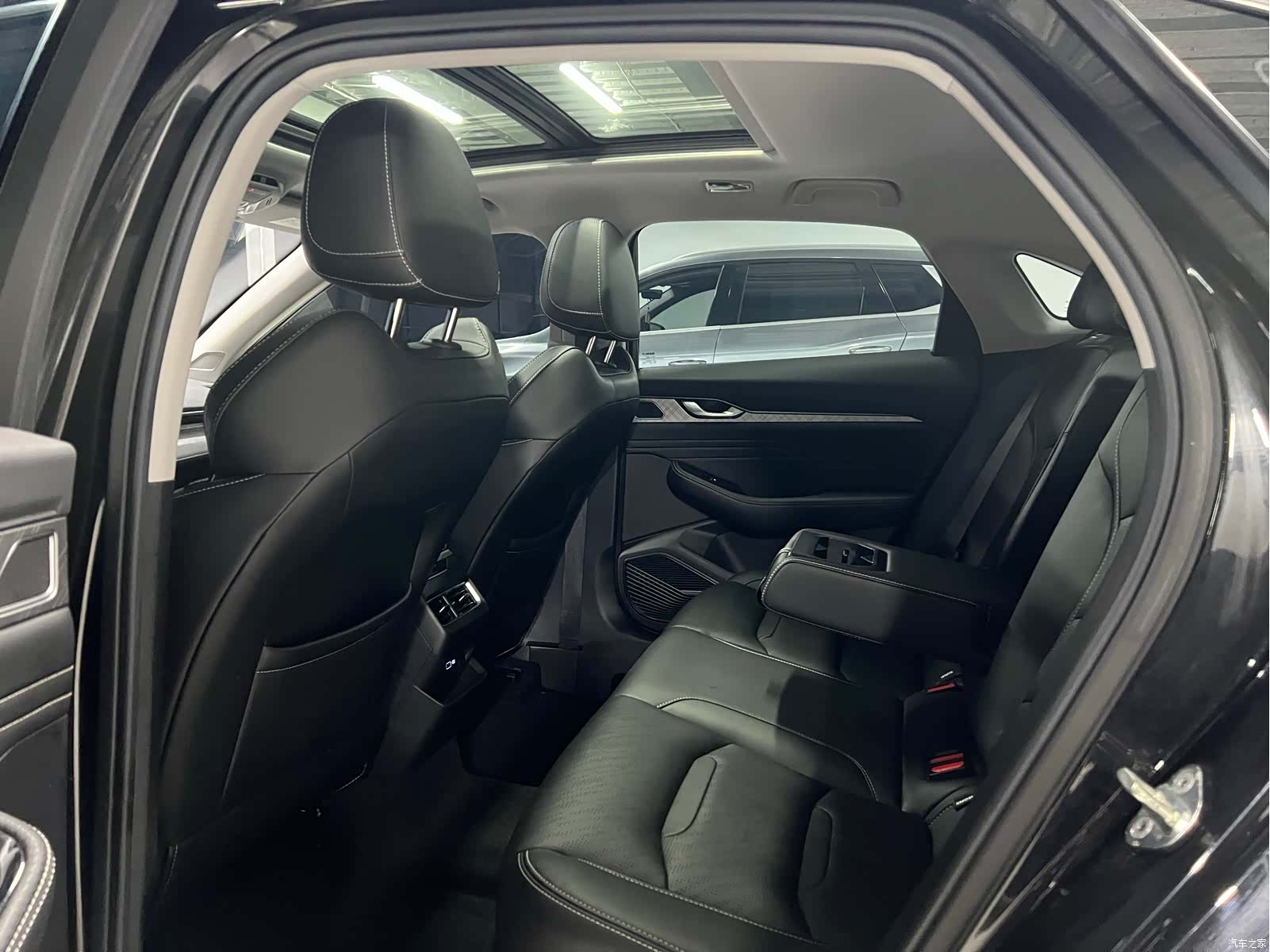 Geely Preface, 2023 9