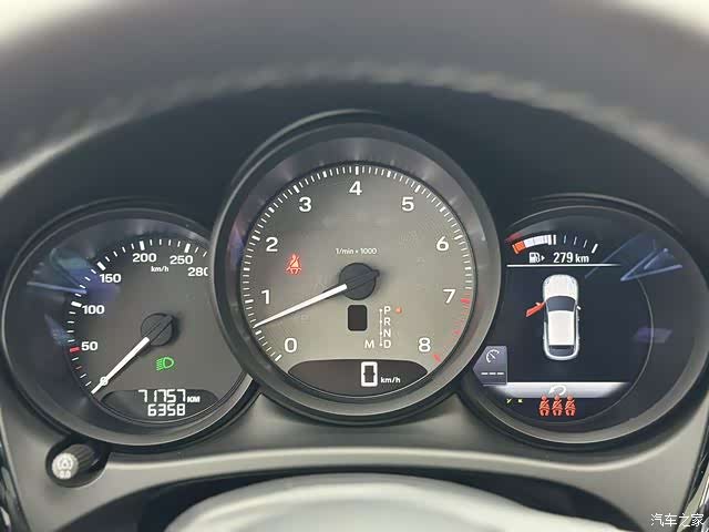 Porsche Macan, 2023 13