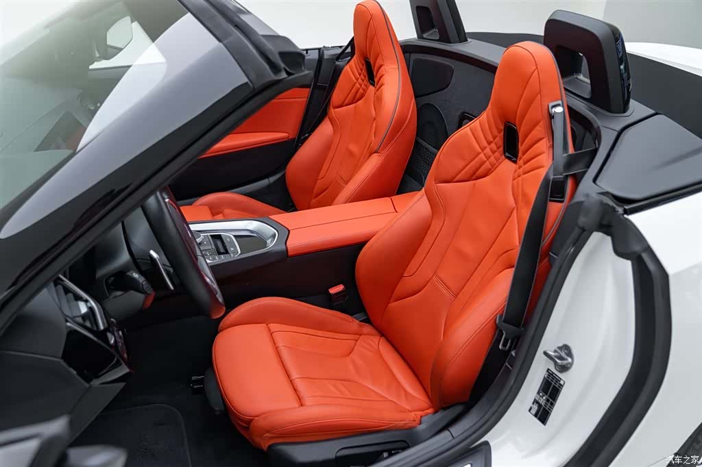BMW Z4, 2023 9