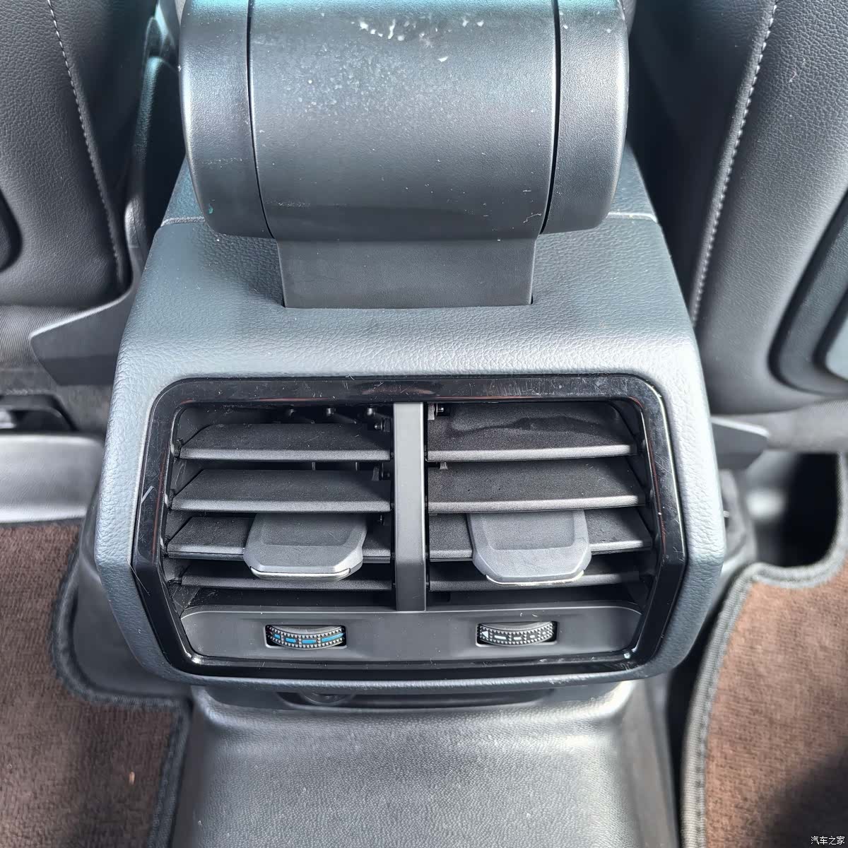 Audi Q3, 2023 19