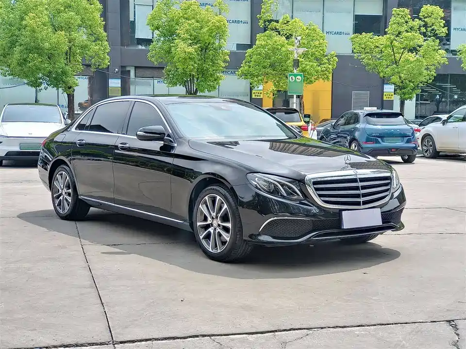 Mercedes-Benz E-class Mercedes-Benz E-class