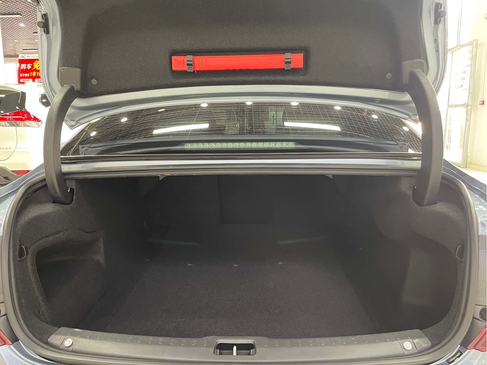 Volvo S90, 2019 17