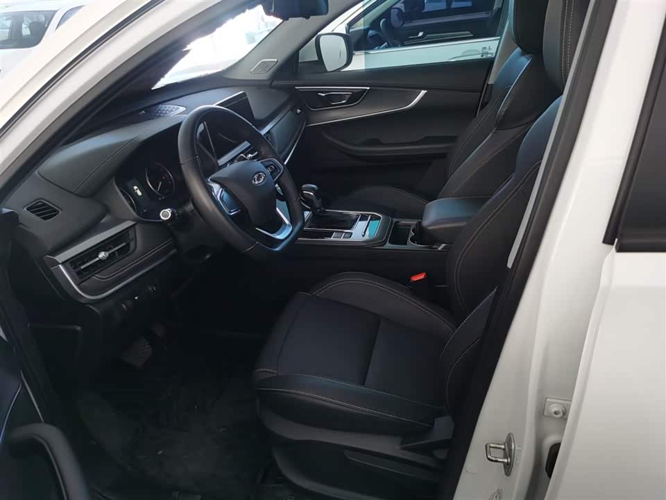 Chery Tiggo 8