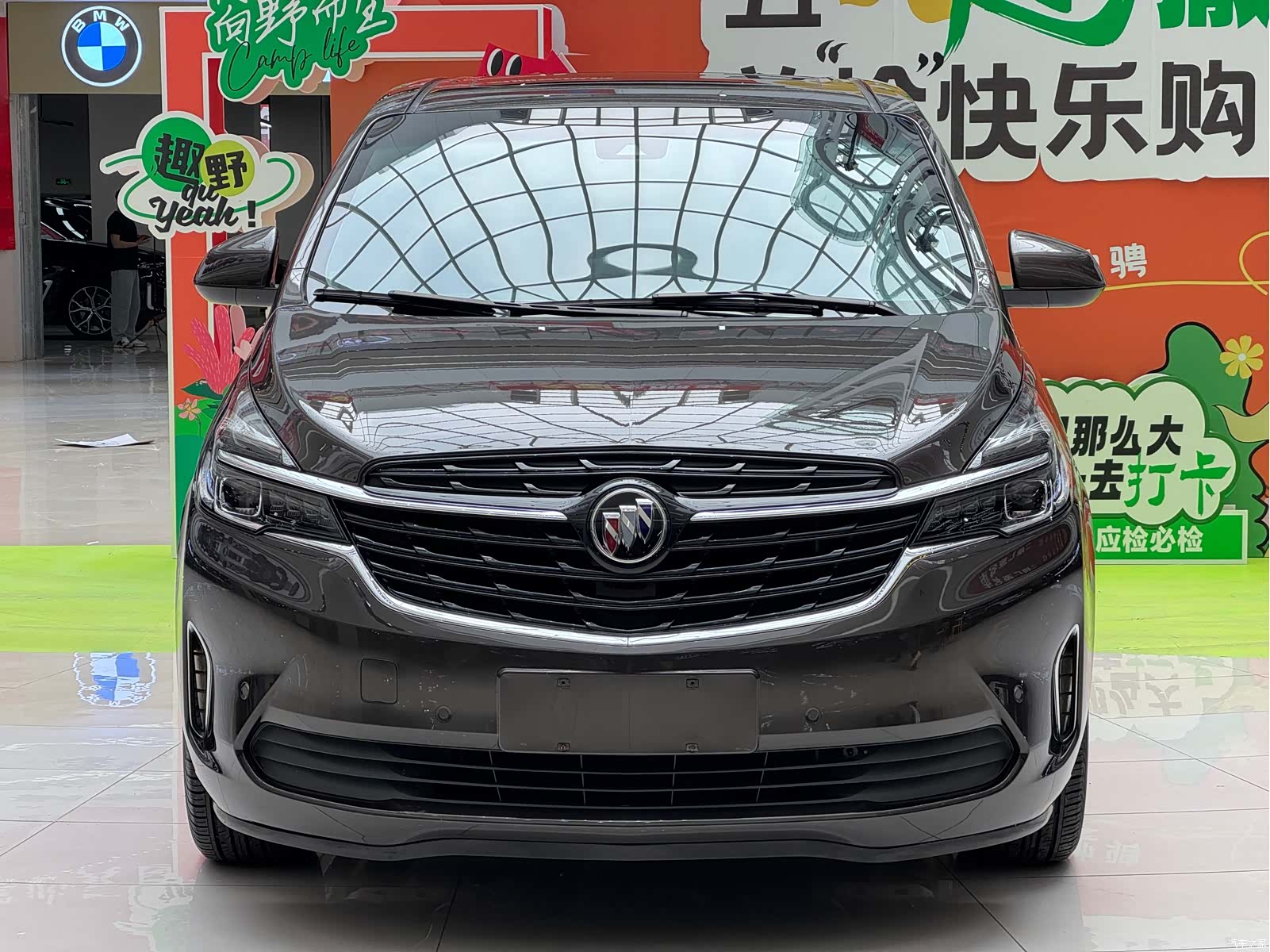 Buick GL8, 2021 2
