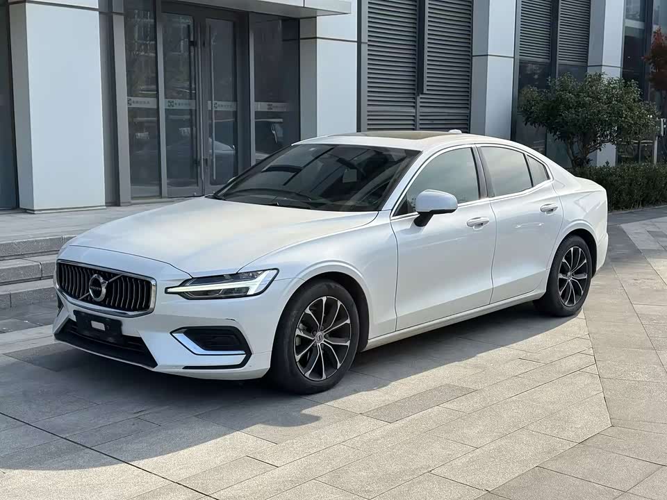 Volvo S60